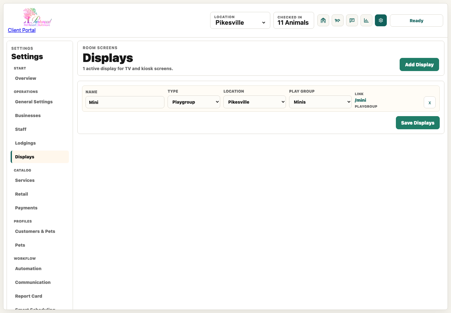 Display settings screen for managing play group displays